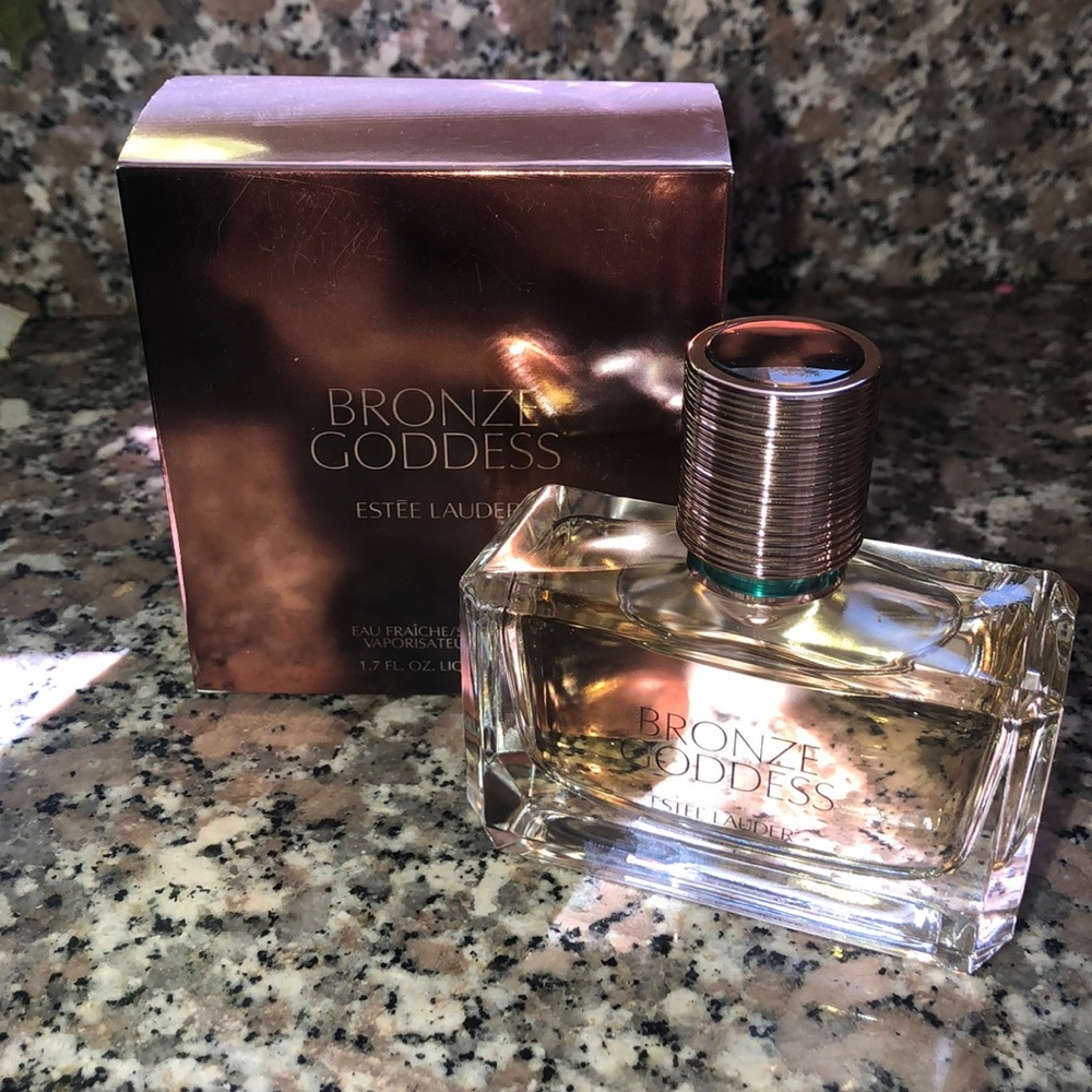 Estee Lauder Bronze goddess